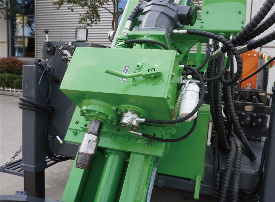 New Full Hydraulic Core Drilling Rig suppliers
